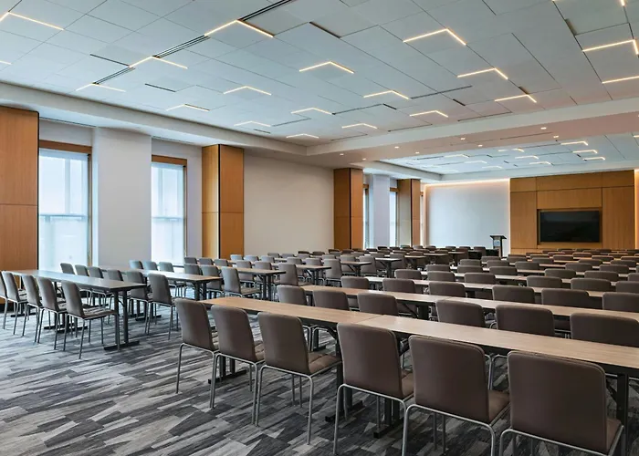 Hotel Element By Marriott North Norterra 3*